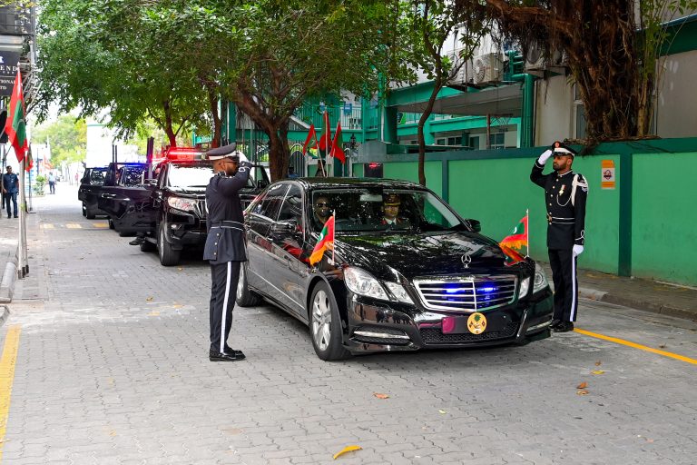 ރިޔާސީ ބަޔާން އިއްވާ ވަގުތު މަޖިލީހުގެ އިދާރާ ހުންނަ ސަރަހައްދުގެ ޓްރެފިކް ފްލޯއަށް ބަދަލުތަކެއް