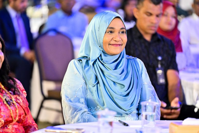 ކުއްޖެއްގެ ކިބައިގައި ހުރި ތަފާތުކަމަކާއެކު އެކުއްޖަކު ބަލައިގަންނަން ޖެހޭ: މެޑަމް ސާޖިދާ