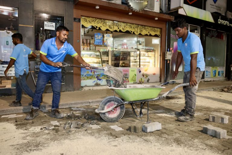 މަޖީދީމަގު ފެންބޮޑުވާ މައްސަލަ ހައްލުކުރުމުގެ މަސައްކަތަށް ޓްރެފިކް ފްލޯއަށް ބަދަލު ގެންނަނީ