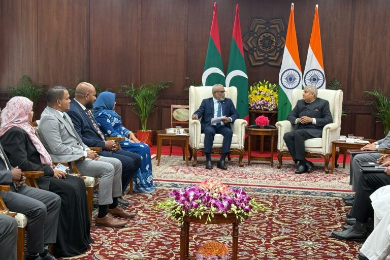އިންޑިއާގެ ރާޖްޔާ ސަބާގެ ޗެއަރމަން ރާއްޖެއަށް ޒިޔާރަތް ކުރެއްވުމުގެ ދަޢުވަތު ދެއްވައިފި