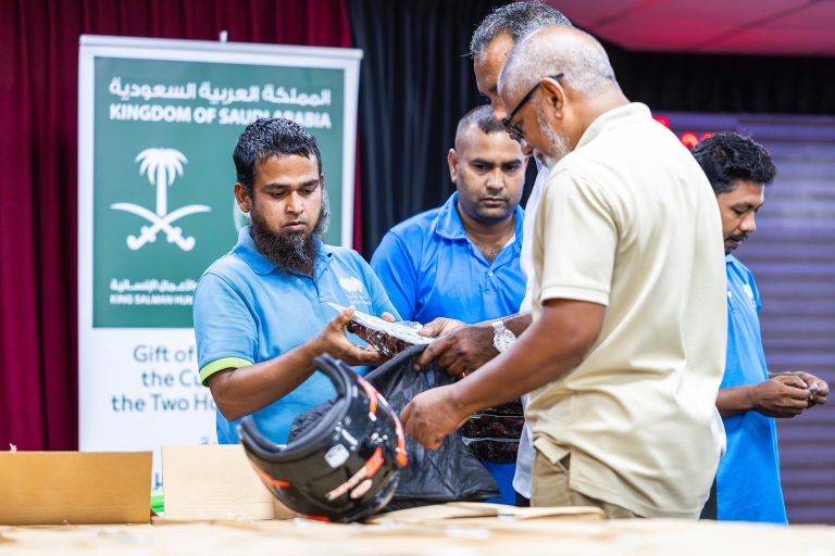 އެއްލައްކައަށް ވުރެ ގިނަ ގޭގެއަށް ކަދުރު ދޫކޮށްފި