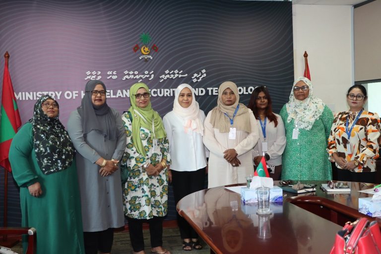 ކައުންސެލަރުންނާއި ސޯޝަލް ވޯރކަރުން ތަމްރީން ކުރުމަށް އެމްއެންޔޫ އާއި އެންޑީއޭ އިން ޝަވަރާކޮށްފި