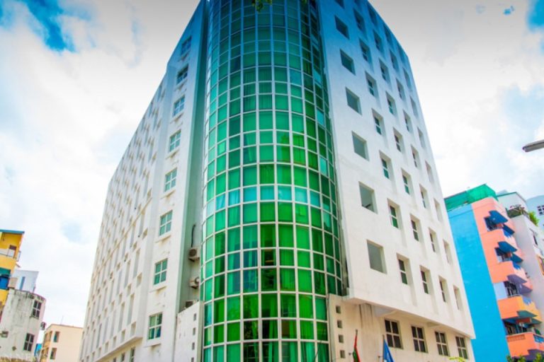 ނަރުހުންނާއި ފޫޅުމައިންނަށް އަމާޒުކޮށްގެން ދޭ ޕްރިންސަސް ސްރީނަގަރިންދްރާ އެވޯޑަށް ކުރިމަތިލުމަށް ހުޅުވާލައިފި