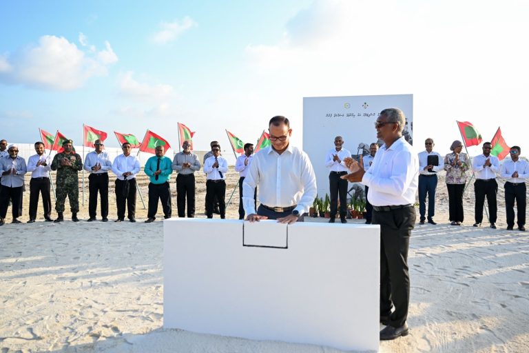 ދ އަތޮޅު ހޮސްޕިޓަލުގެ ބިންގާ އަޅައިފި