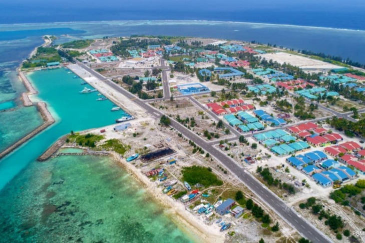 ވިލުފުށީ ކެފޭއެއްގެ ކުރިމައްޗަށް ސިހުރު ހަދާފައިވާ އެއްޗެހި އެޅި މައްސަލައެއް ބަލަނީ