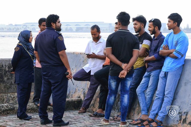 މާލޭ ސަރަޙައްދުގައި މަސައްކަތް ކުރާ ބިދޭސީންގެ ބައޯމެޓްރިކްސް ނަގަން ދޮޅުމަހުގެ މުއްދަތެއް