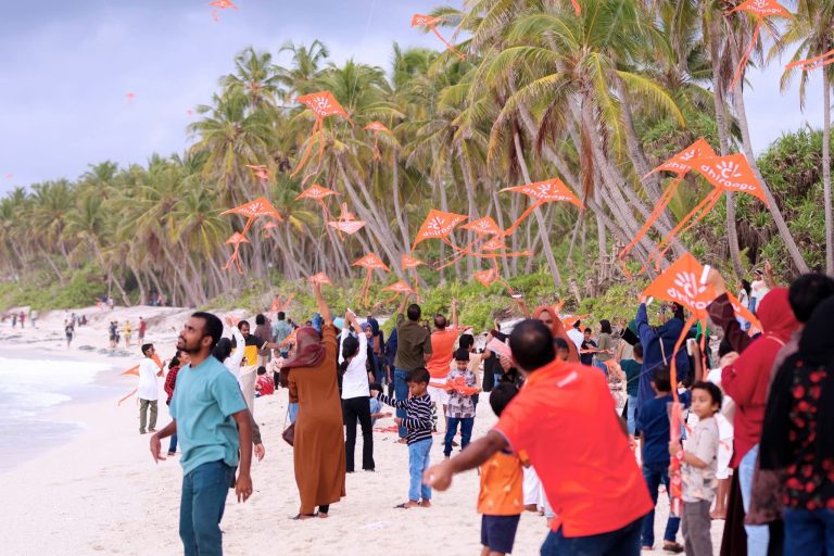 ފޮޓޯ ސްޓޯރީ: ފުވައްމުލަކު ގުޑިފެސްޓް