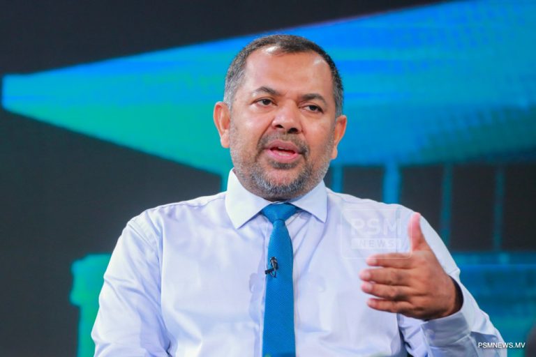 މިދިޔަ ސަރުކާރުން ނަގާފައި އޮތް 100 މިލިއަން ރުފިޔާގެ ލޯނު ދައްކައި ނިންމައިފި