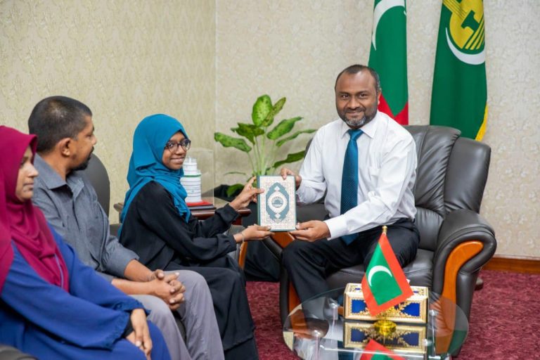 ހާފިޒުން ދަސްވެނިވުމުގެ ޙަފްލާ މާރޗް އެކެއްގައި ބާއްވަން ނިންމައިފި