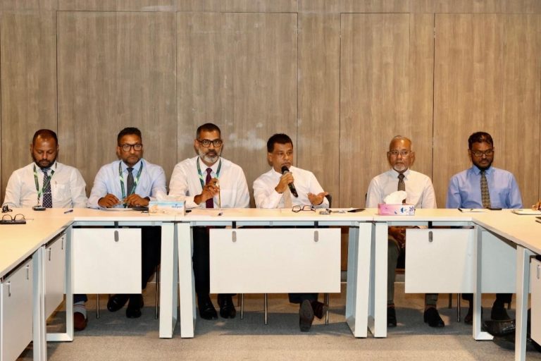އައިޖީއެމްއެޗްގައި ޑޮކްޓަރަށް ދައްކަން އޮންނަ ކިއު ކުޑަކުރުމަށް މަޝަވަރާކޮށްފި