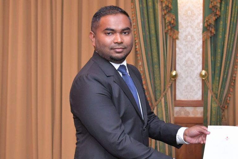 ފަނޑިޔާރު މަހާޒު ޖޭއެސްސީ އަށް ހާޒިރުވެ ޖަވާބުދާރީވެއްޖެ