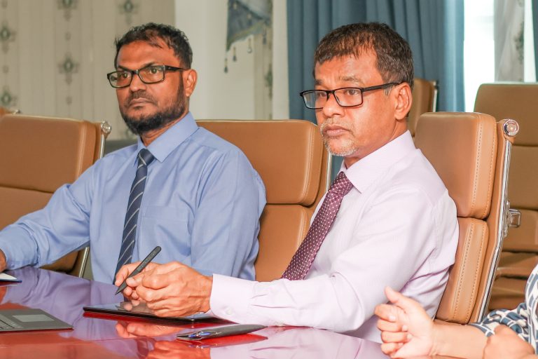 ތަކުލީފެއްނެތި ބޭސް ލިބޭނެ އިންތިޒާމް ހަމަޖެއްސަން މަޝްވަރާކޮށްފި