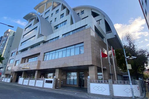 ފޮރިން މިނިސްޓްރީގެ ސިޔާސީ މުވައްޒަފުންގެ އަދަދަކީ 132