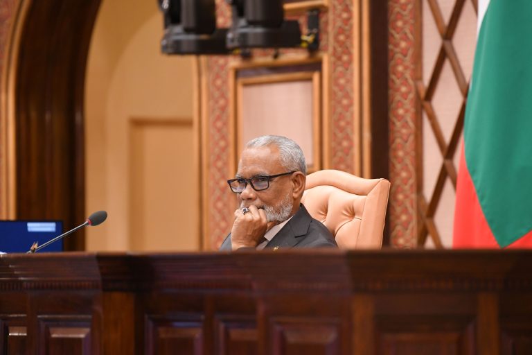 ރައީސް ނިސްބަތްވެވަޑައިގަންނަވާ ޕާޓީގެ ސުޕަރ މެޖޯރިޓީ އޮތުމަކީ މަޖިލިސް ކޮންޓްރޯލް ކުރުން ކަމަކަށް ނުބުނެވޭނެ: ޢަބްދުއްރަޙީމް
