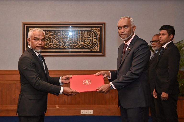 މުލީއާގެ ބަޖެޓުން ރައީސްގެ ބޭނުންފުޅަށް ޚަރަދުކުރި ކަމަށް ބުނެ ފަތުރަނީ ދޮގު ޚަބަރެއް: އިޤްބާލް