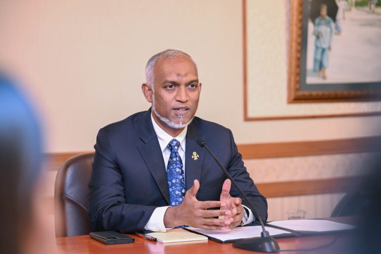 ޤާނޫނުގެ ވެރިކަން ހިންގުމުގައި އެއްވެސް މީހަކު ތަފާތެއް ނުކުރަން، ނުވެސް ކުރާނަން: ރައީސް