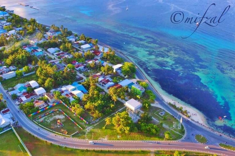 އައްޑޫސިޓީ ފޭދޫގައި ފުޓްސަލް ދަނޑެއް ތަރައްޤީ ކޮށްދޭނެ ފަރާތެއް ހޯދަނީ