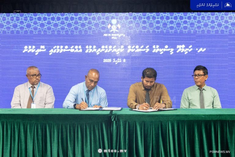 ހަނިމާދޫ މިސްކިތުގެ ނުނިމި ހުރި މަސައްކަތް އެމްޓިސީސީއާ ހަވާލުކޮށްފި