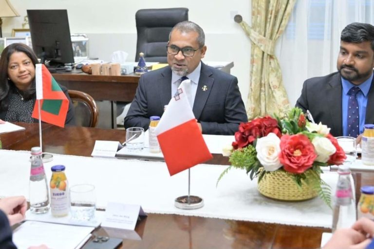 ޚާރިޖީ ވަޒީރު މޯލްޓާއަށް ކުރެއްވި ދަތުރުފުޅު ނިންމަވާލައްވައިފި