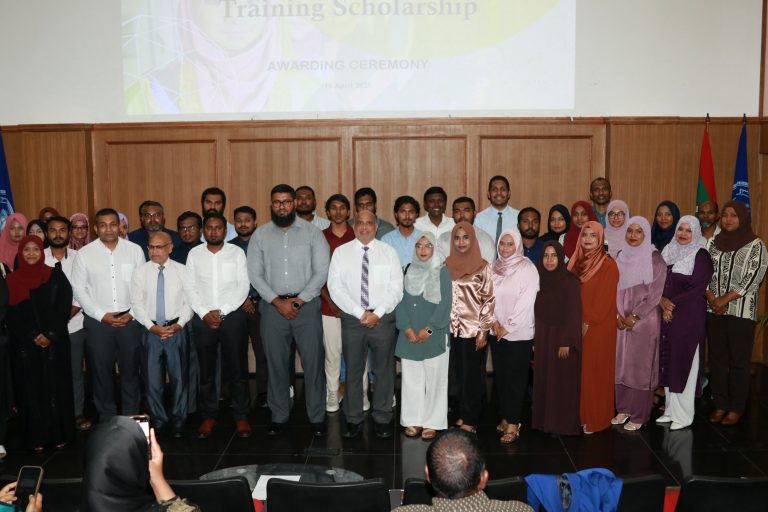 100 ދަރިވަރުންނަށް އެކައުންޓިންގ ދާއިރާއިން ކިޔަވަން ސްކޮލަރޝިޕް ދީފި