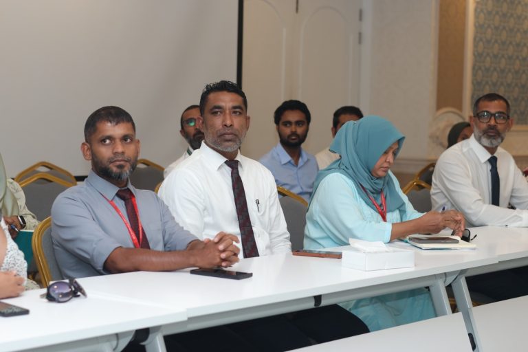 ޞިއްހީ ދާއިރާގެ ޚިދުމަތް ޑިޖިޓަލް ކުރުމާއި ގުޅޭގޮތުން މަޝްވަރާކޮށްފި