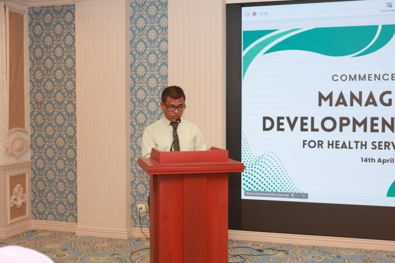 ސިއްހީ ޚިދުމަތްދޭ ތަނަކަށް އަންނަ ކޮންމެ މީހަކީ ވަރަށް މުހިންމު މީހެއް: މިނިސްޓަ