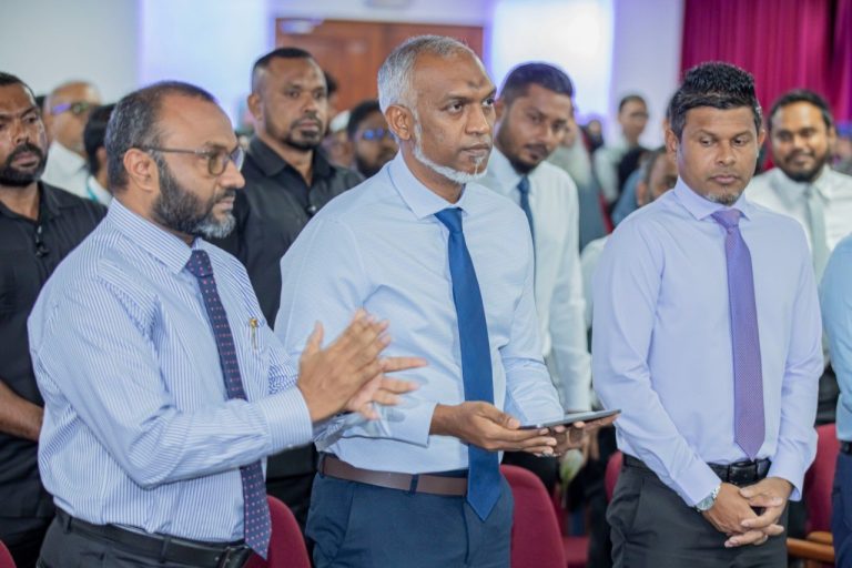 ޒަކާތު ފަންޑުން ރާއްޖެއާއި ރާއްޖެއިން ބޭރުން ކިޔަވަން 50 ސްކޮލަރޝިޕް ހުޅުވައިފި