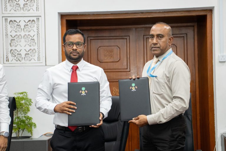 އުތުރު ފަރާތު ބޮޑުތަކުރުފާނުމަގު ތަރައްޤީކުރަން އެމްޓީސީސީއަށް