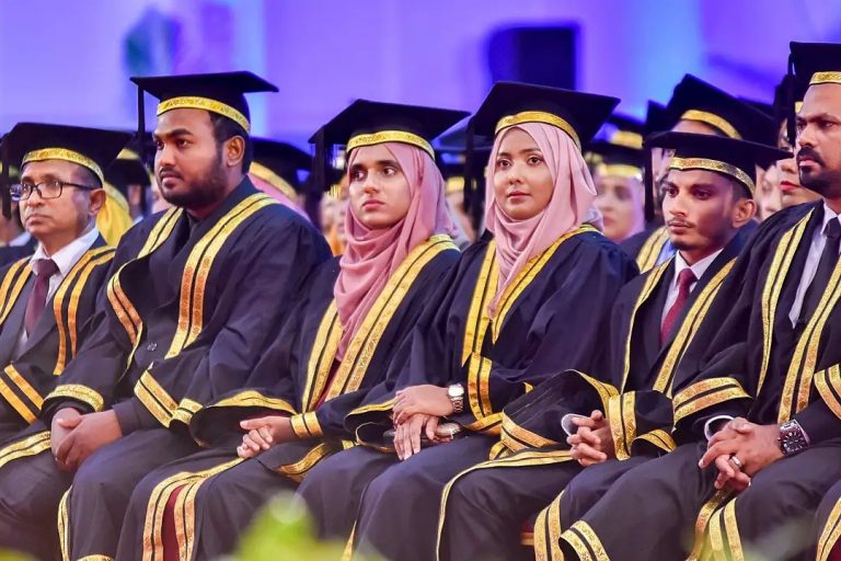 ގައުމީ ޔުނިވަރސިޓީގެ ގްރެޖުއޭޝަން މި މަހުގެ 24 ގައި ބާއްވަން ނިންމައިފި