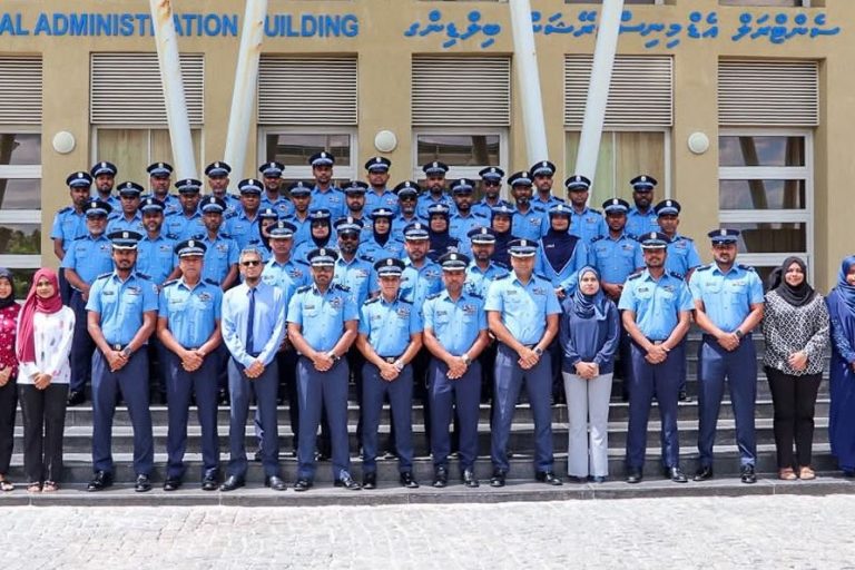 31 ފުލުހުންނާއެކު އިންސްޕެކްޓަރ ކޯހުގެ ހަތަރު ވަނަ ބުރު އައްޑޫގައި ފަށައިފި