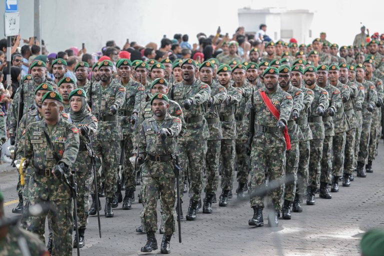 ރައްޔިތުންގެ ހިމާޔަތާއި ރައްކާތެރިކަމަށް އެންމެ ޤާބިލް ލަޝްކަރަކީ ދިވެހި ސިފައިން: ރައީސް