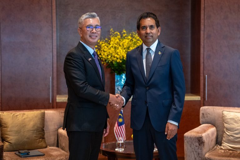 ފޮރިން އިންވެސްޓްމަންޓް ގާނޫނުން ބޭރުގެ އިންވެސްޓަރުންނަށް ޤާނޫނީ ހިމާޔަތް ލިބޭނެ: ސައީދު