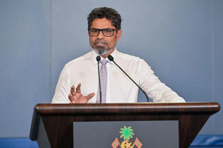 އޭޝިއަން އެތުލެޓިކްސް ލީޑަރޝިޕް އެވޯޑު ސްޕޯޓްސް ކޮމިޝަނަރަށް