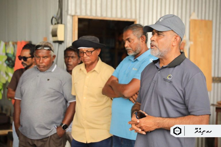 އާރުޑީސީގެ ދިއްދޫ ސައިޓުގެ މަސައްކަތް ކުރިއަށްދާ ގޮތް އެމްޑީ ޒުހައިރު ބައްލަވާލައްވައިފި