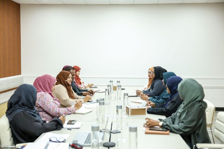 ނުކުޅެދުންތެރިކަން ހުންނަ ފަރާތްތަކަށް ވަޒީފާ ހަމަޖެއްސުމަށް އާރުޑީސީ އާއި އެކު މަޝްވަރާކޮށްފި
