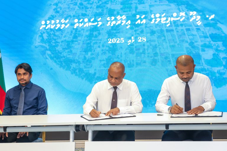 ހަތަރު ރަށެއްގެ ޞިއްޙީ ހިދުމަތްދޭ ތަންތަނުގެ އިމާރާތްކުރަން އާރުޑީސީ އާއި ހަވާލުކޮށްފި