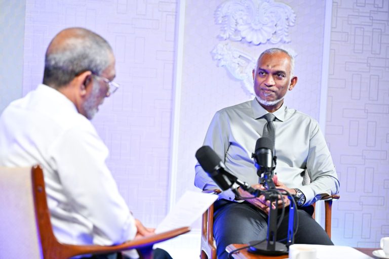 އީދު ޗުއްޓީ އާއި ދިމާކޮށް ލިބޭ ރަސްމީ 3 ދުވަސް ބަނދު ކުރުމަކީ ޒިންމާދާރު ކަމެއް ނޫން: ރައީސް