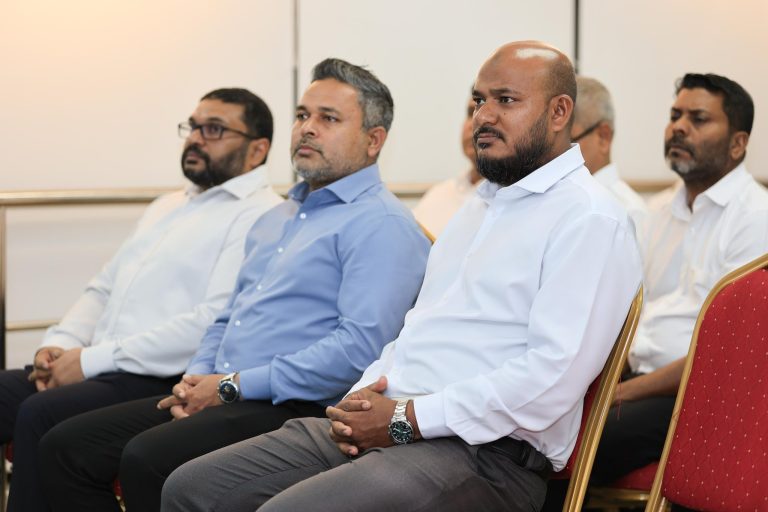 ޕީއެންސީގެ ނައިބު ރައީސުންގެ ގޮތުގައި ޣައްސާނާއި ޝިޔާމް