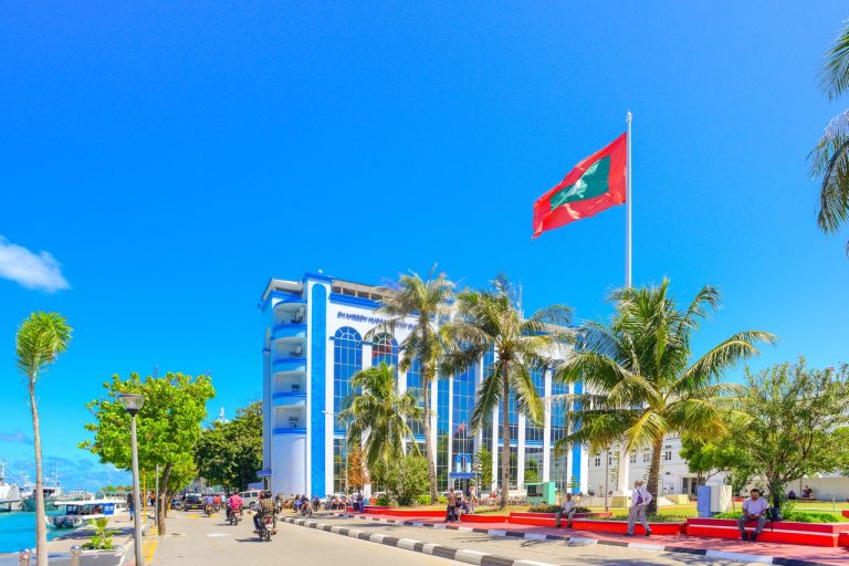 މާލޭ ގެއެއްގެ ތެރެއިން މަރުވެފައި އޮތް މީހަކު ފެނިއްޖެ