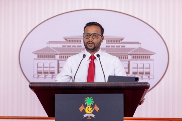 ސަރުކާރުގެ ސިޔާސަތަކީ ކޮންމެ އާއިލާއަކަށްވެސް ބޯހިޔާވަހިކަން ފޯރުކޮށް ދިނުން: ވަޒީރު މުއްތަލިބް