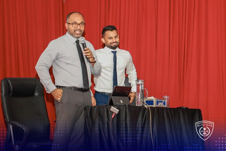 ވަޒީރު އިހުސާން ކޮރަޕްޝަން ހިންގާ ކަމަށް ޝައްމާން އަންގާފައެއް ނެތް؛ ރައީސް