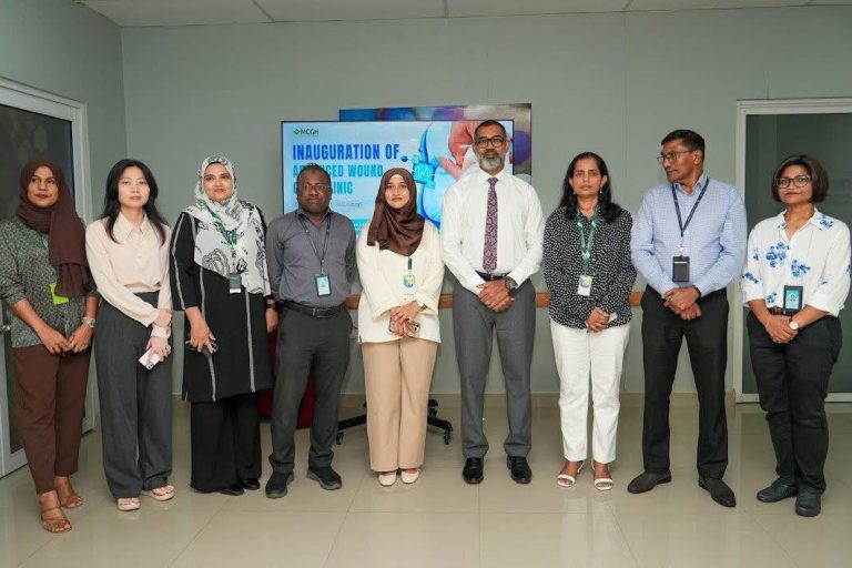 އައިޖީއެމްއެޗް އޮޕަރޭޝަނަށް ހާއްޞަ ޑޮކްޓަރުން ހުޅުމާލޭ ހޮސްޕިޓަލުގެ މަސައްކަތް ކުރަނީ