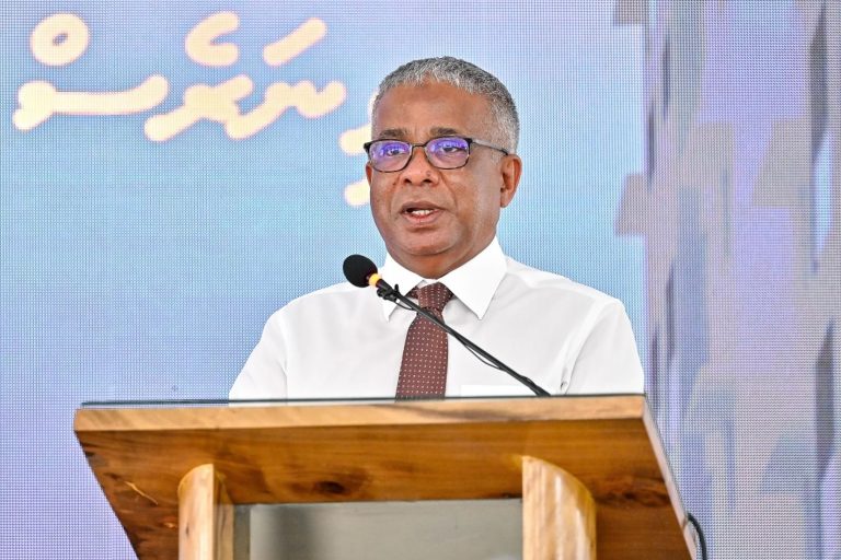 ގެދޮރުވެރިޔާ ސްކީމާ ގުޅިގެން ހަތަރު ފަރާތަކަށް ދައުވާކުރަން ފޮނުވައިފި
