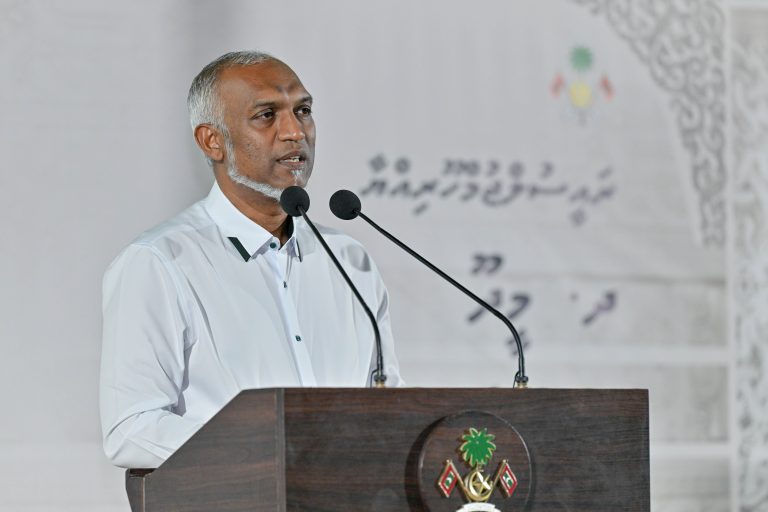 ރާއްޖޭގެ ކުރިމަގު ބައްޓަންކުރުމުގައި އަންހެނުންގެ ދައުރު ބޭނުންތެރި: ރައީސް