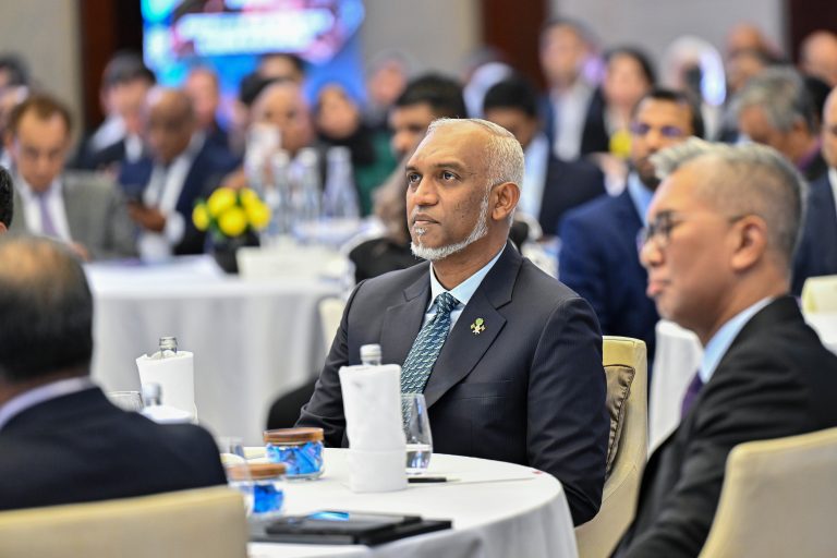 ސަރުކާރުން ހަލާލް ޓޫރިޒަމަށް ރަށްތަކެއް ކަނޑައަޅަނީ