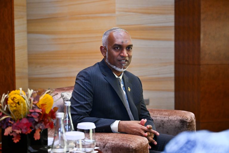 އިސްލާމީ ޤައުމުތަކުގެ ވެރިންނަށް ރައީސް އަޟުޙާ ޢީދުގެ ތަހުނިޔާ ފޮނުއްވައިފި