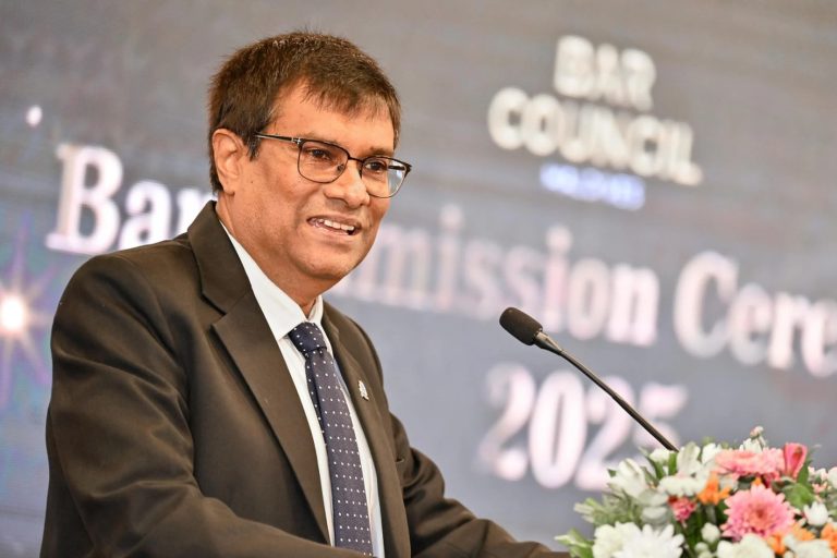 އުއްތަމަ ފަނޑިޔާރުގެ ރިޓަޔަރމަންޓް އިނާޔަތް ބޮޑުކުރަން މާލީ ވުޒާރާގެ ލަފާ ހޯދަނީ