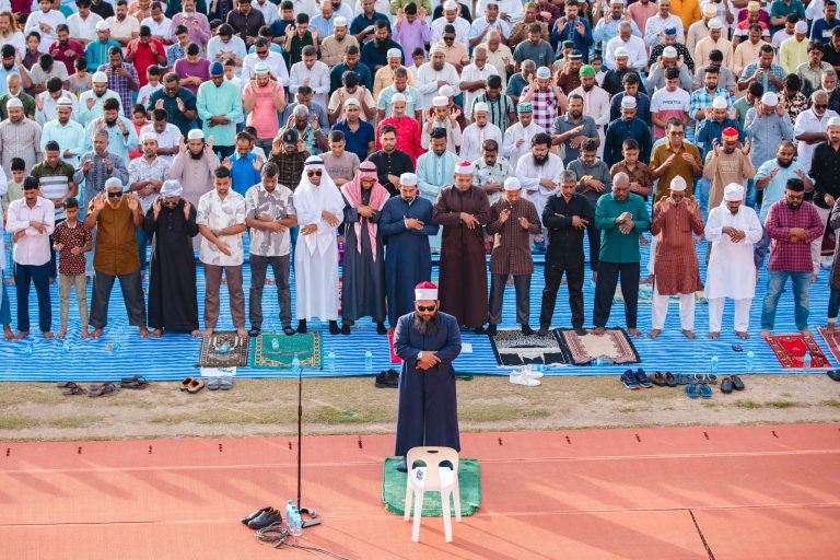 ދަރިން ހެޔޮލަފާ ކިޔަމަންތެރި ބަޔަކަށް ހަދަން މަސައްކަތް ކުރުމަކީ އެންމެ ޒިންމާއެއް: ޢީދު ޚުޠުބާ