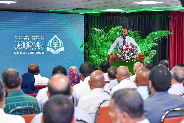 ބޮޑެތި ބަލިތައް ތަޙައްމަލް ކުރާ ފަޤީރުންނަށް އިންޝުއަރެންސެއް ތަޢާރަފްކުރަނީ