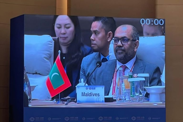 ރާއްޖެ އާއި އޭ.އައި.އައި.ބީ ގެ ގުޅުން އިތުރަށް ބަދަހިކުރުމަށް އުއްމީދުކުރަން: މާލީ ވަޒީރު